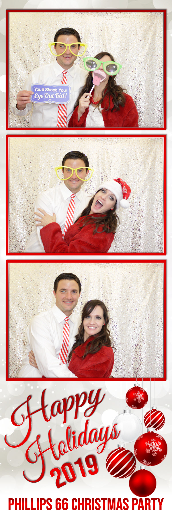 Phillips 66 Christmas Party | View more photos from the event at gallery.photoboothbillings.com/u/PhotoBoothBillings/Phillips-66-Christmas-Party